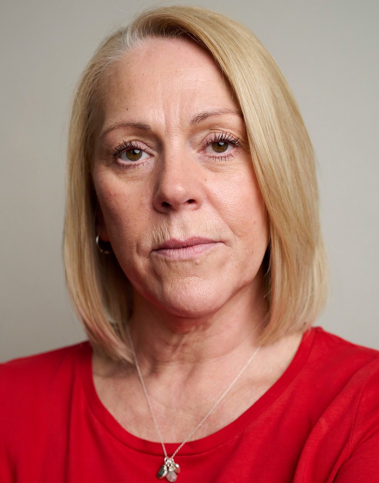 Nikki Hellens Headshot