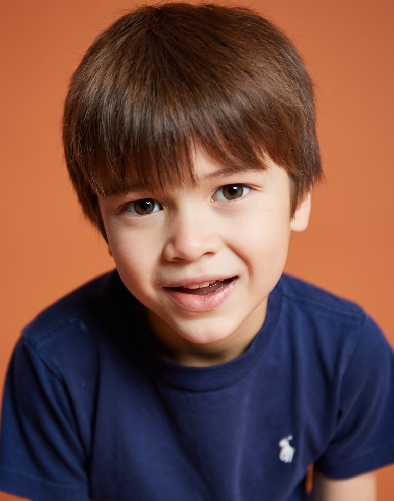 KIRO MOFFAT Headshot