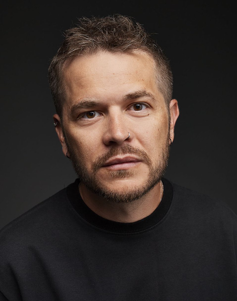 OLIVER JAMES LEE Headshot