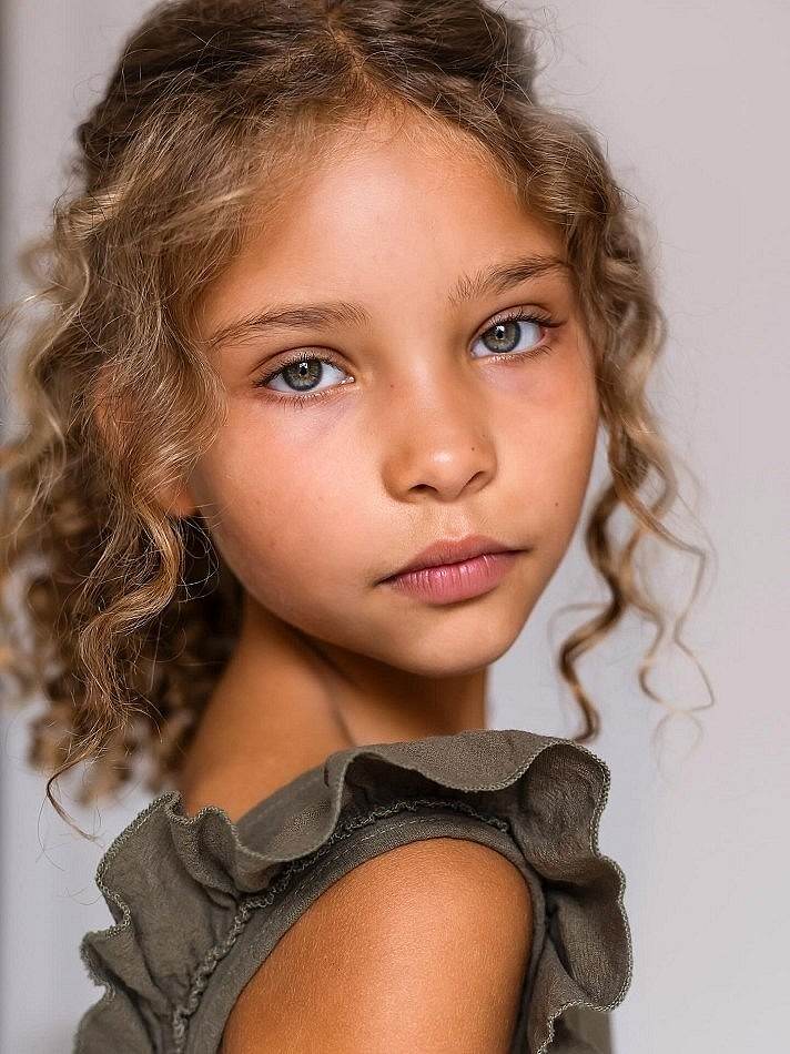 ALEENA-BEAU Headshot