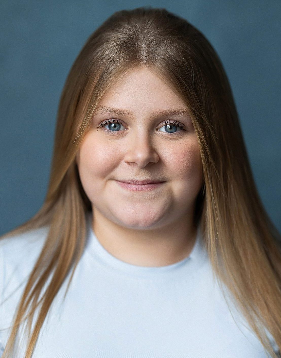 WILLOW KELLY Headshot