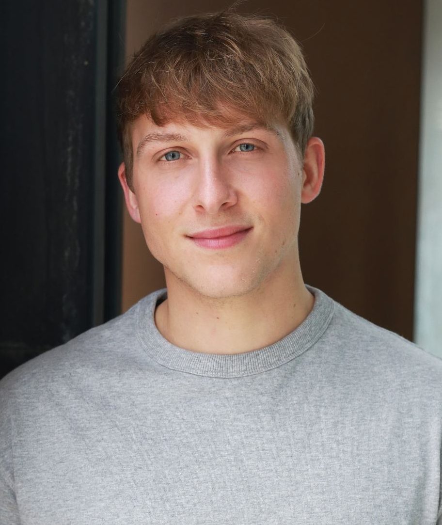 CHRIS HEATH Headshot